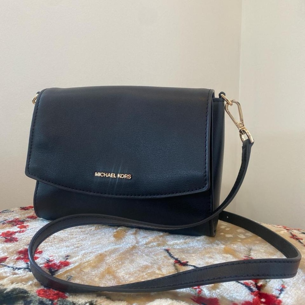 Black Michael Kors Purse